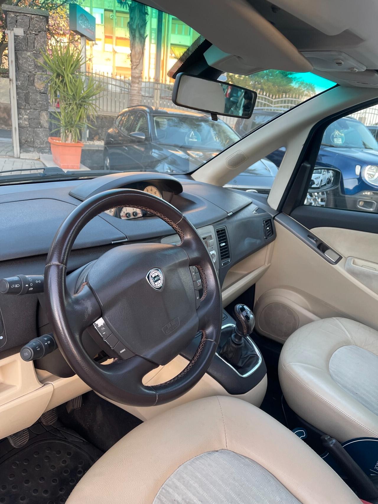 Lancia MUSA Platino Plus