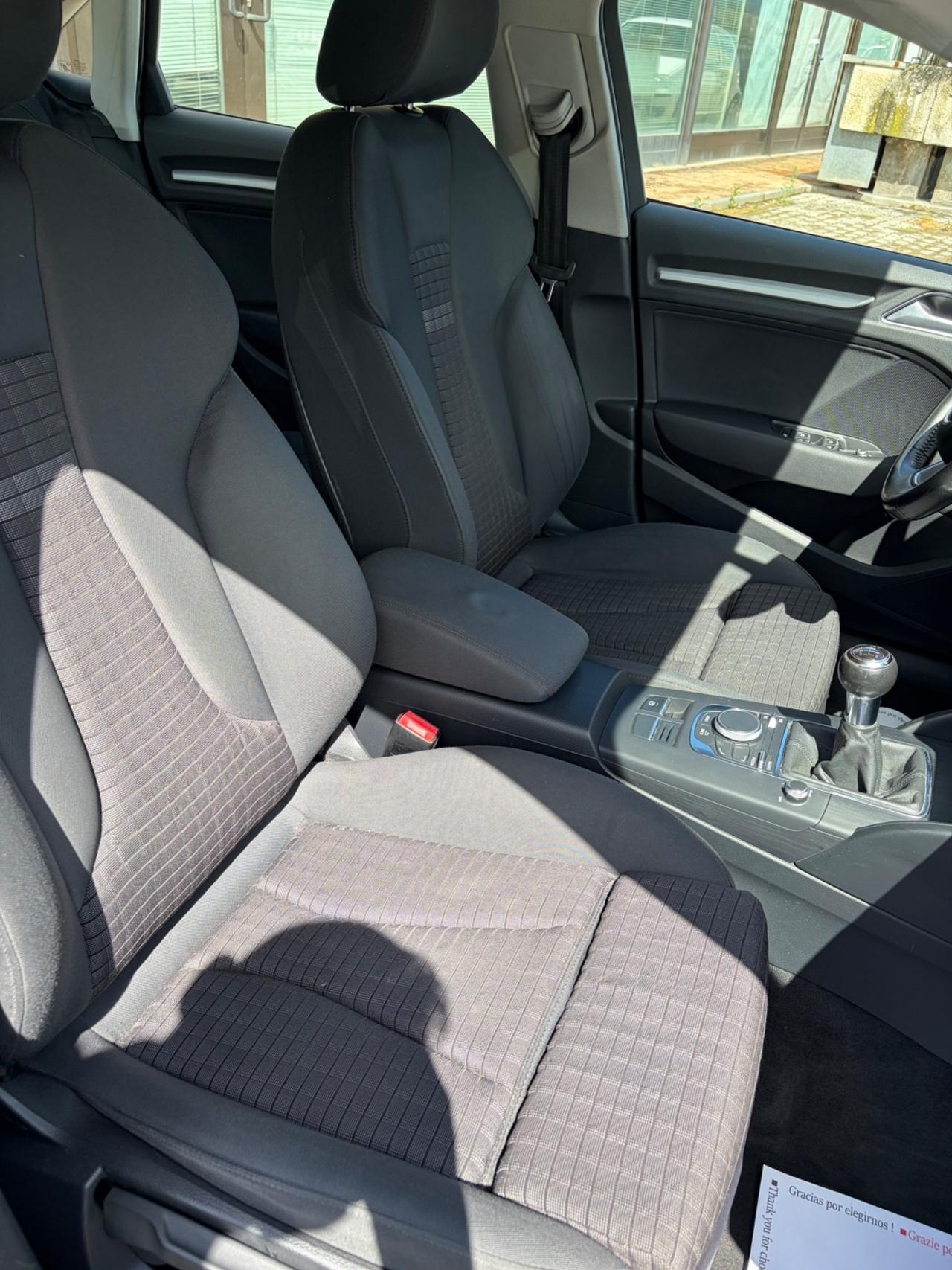 Audi A3 Sedan 2.0 TDI clean diesel Ambition