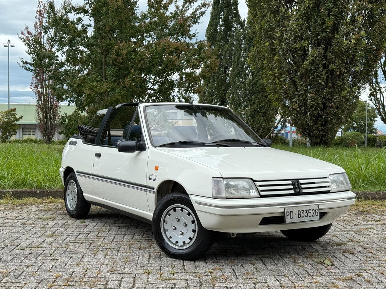 Peugeot 205 1.1i cat Cabriolet CJ