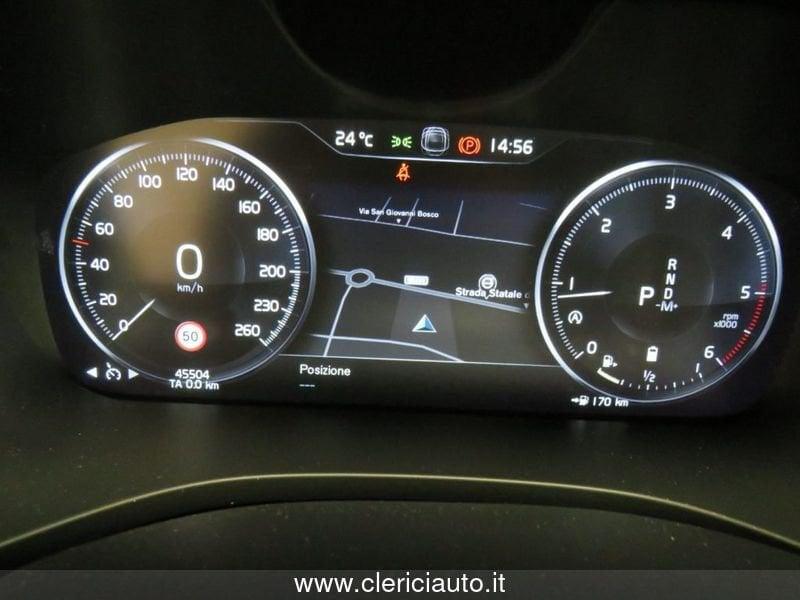 Volvo XC60 B4 (d) AWD Geartronic Momentum Pro