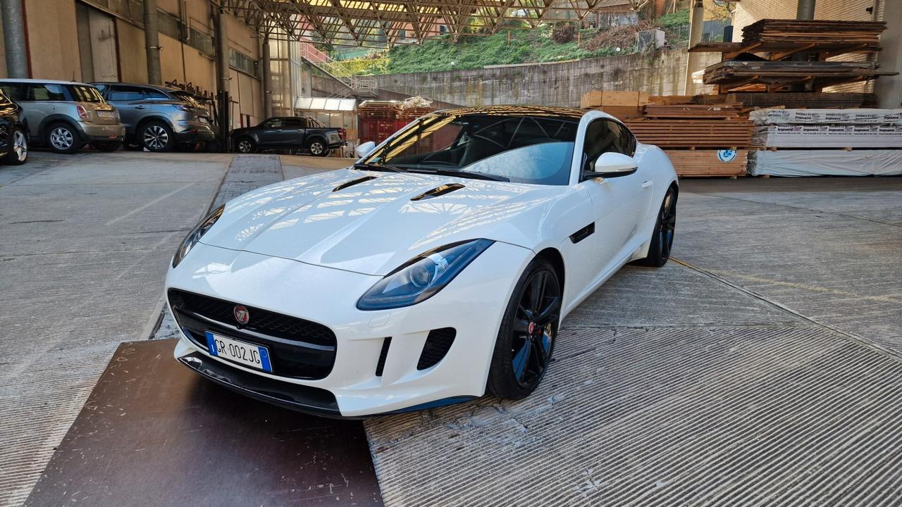 Jaguar F-Type 340 CV