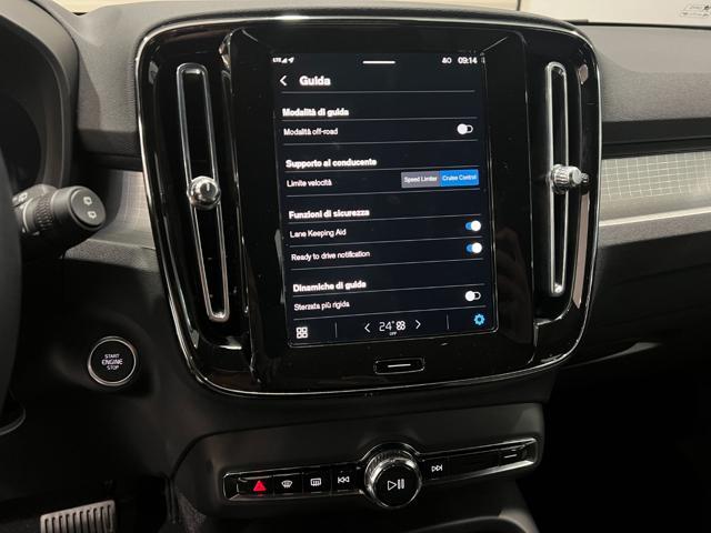 VOLVO XC40 B3 automatico Core PREZZO REALE