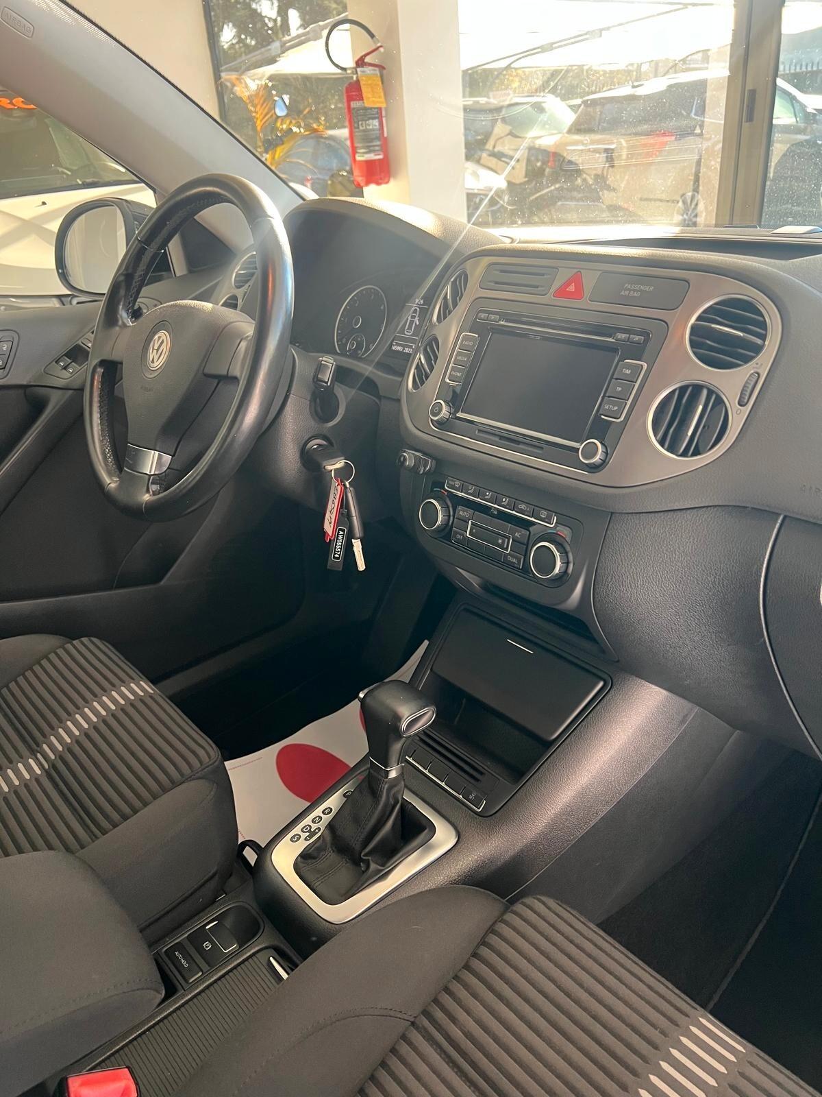 Volkswagen Tiguan 2.0 TDI DPF 4MOTION DSG Sport & Style