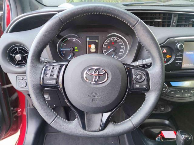 TOYOTA Yaris 1.5 Hybrid 5 porte Trend "Red Edition"