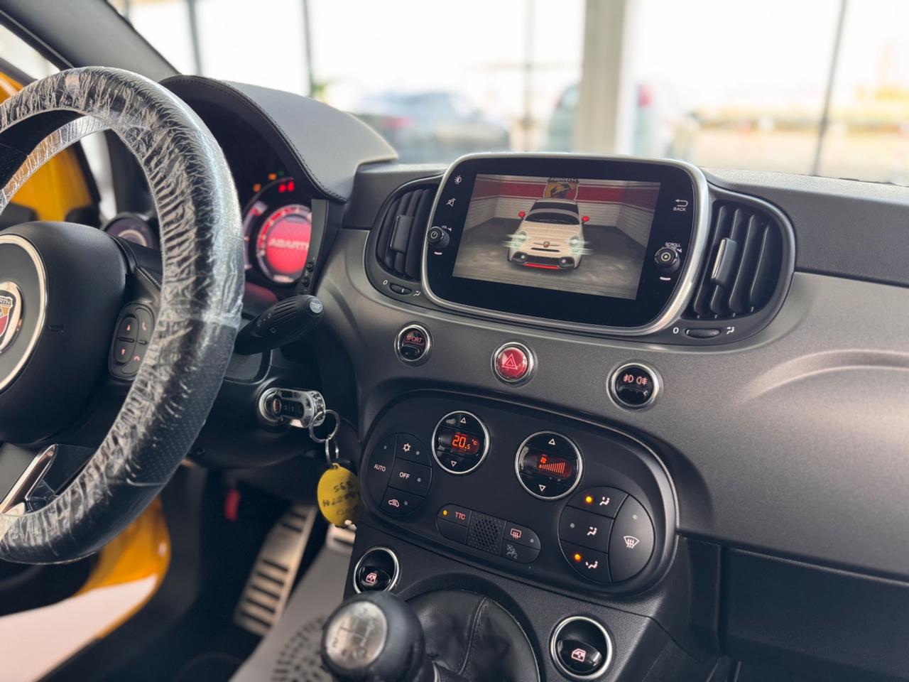 Abarth 595 1.4 Turbo T-Jet 160 CV Pista