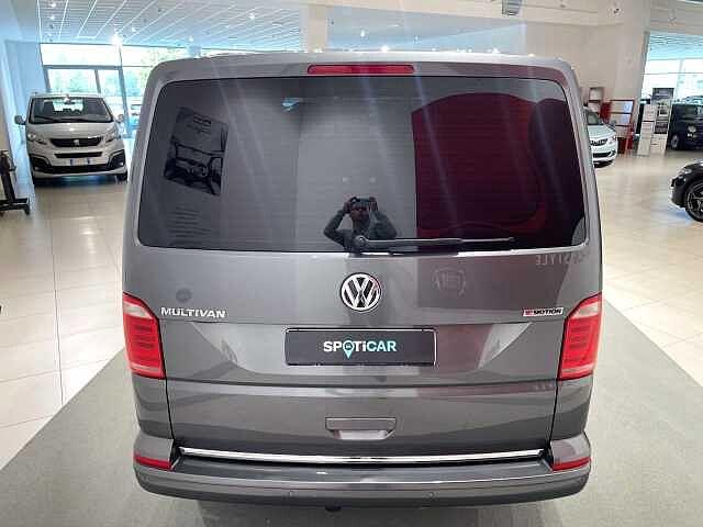 Volkswagen T6 Multivan 2.0 TDI 204CV DSG 4Motion Generation Six