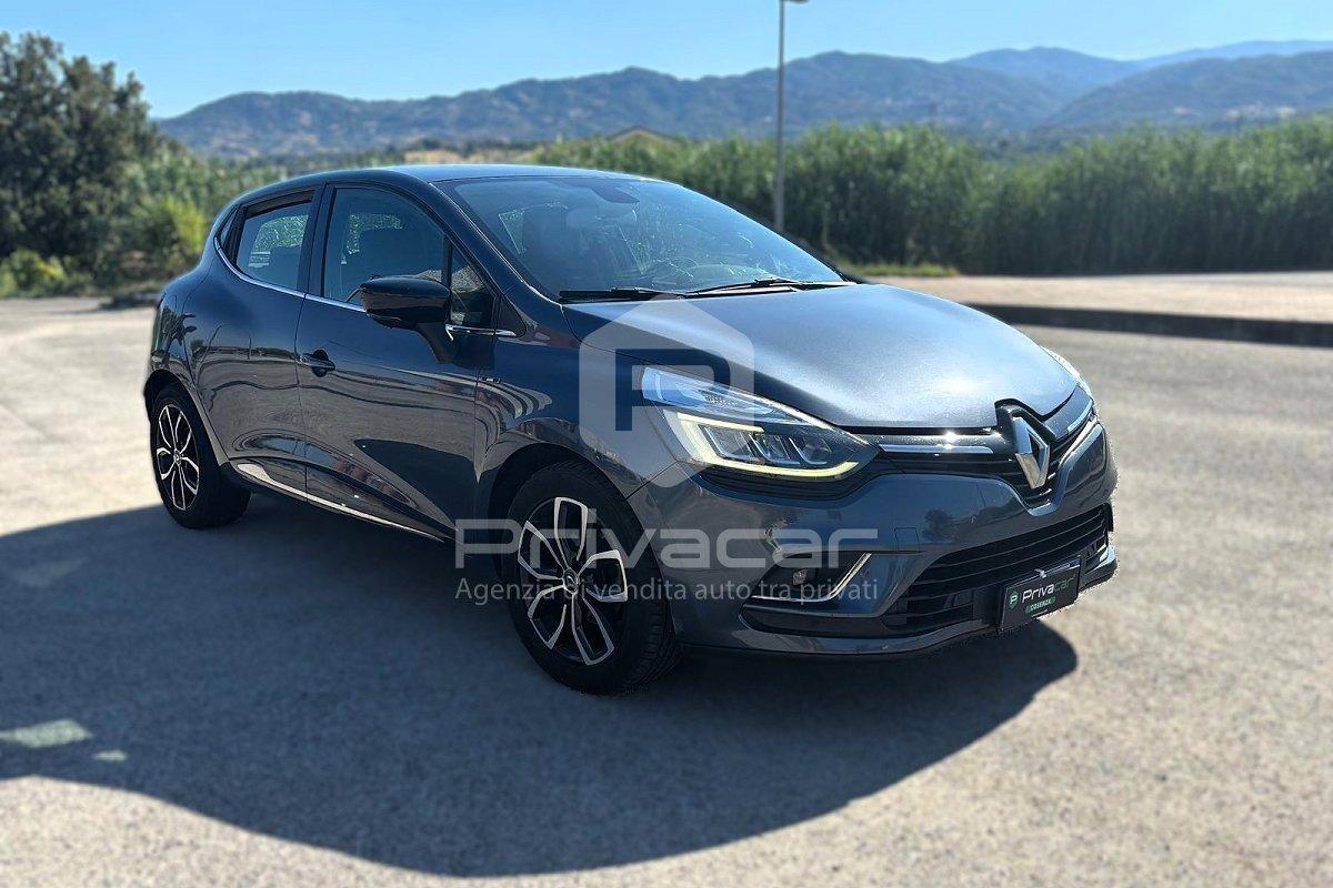 RENAULT Clio dCi 8V 90 CV EDC 5 porte Moschino Zen