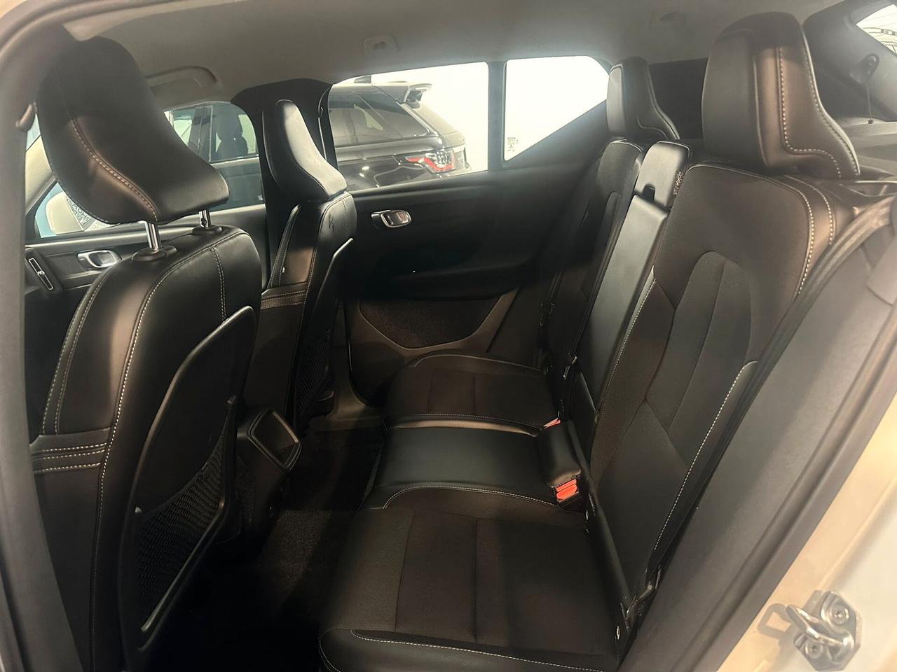 VOLVO XC40 D3 GEARTRONIC INSCRIPTION