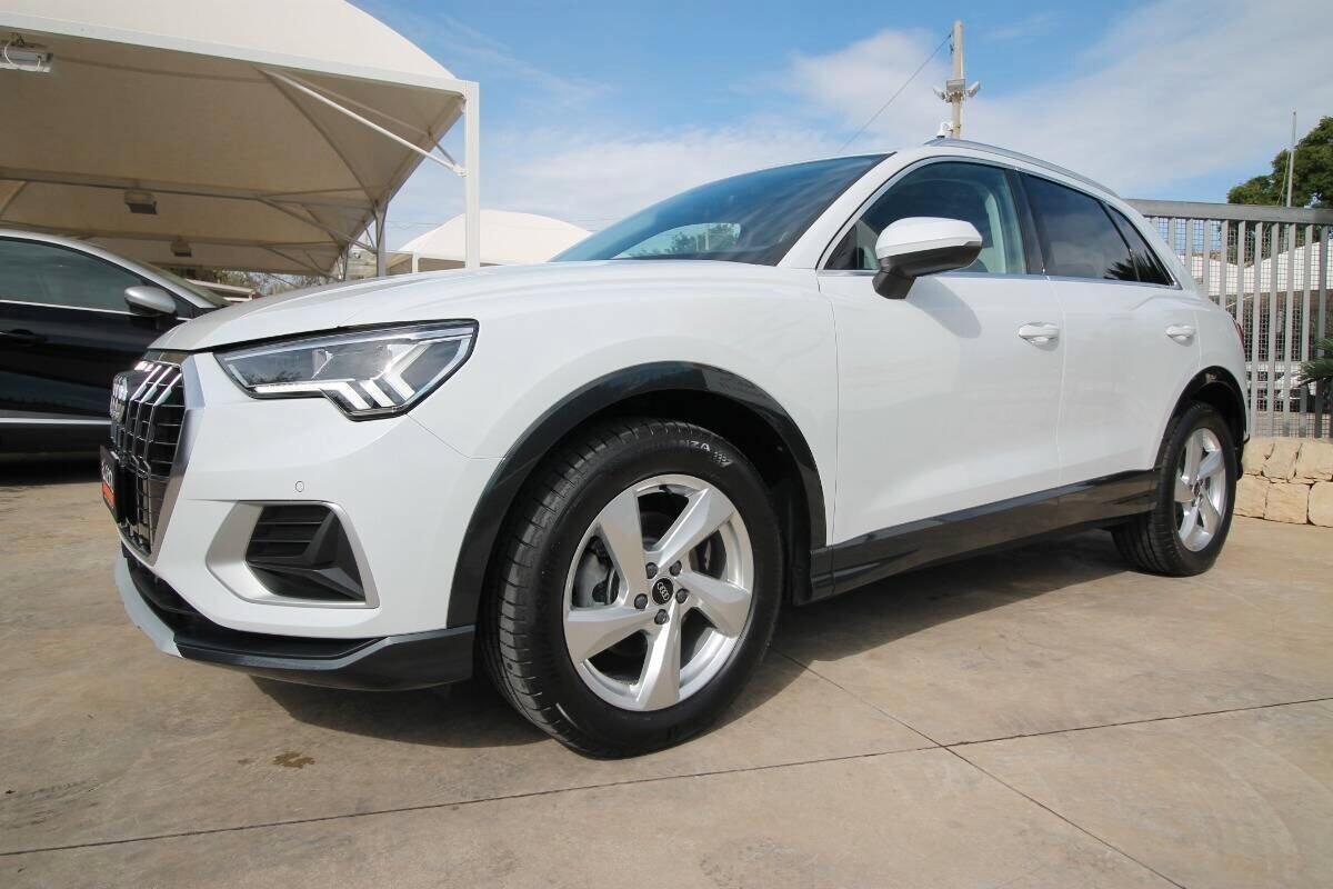 Audi Q3 35 TDI S tronic Business Advanced 2024