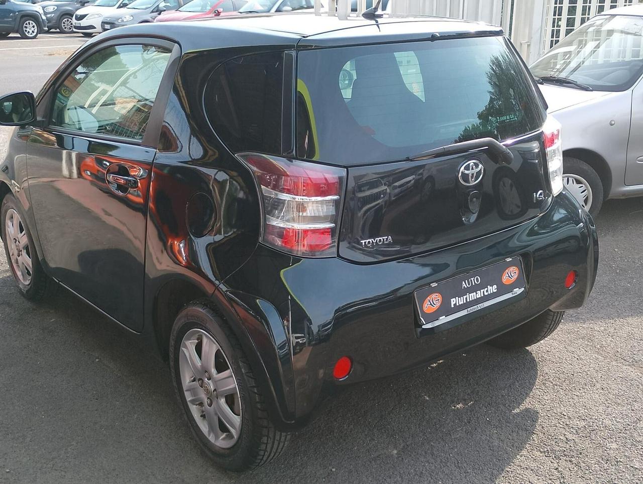 Toyota iQ 1.0