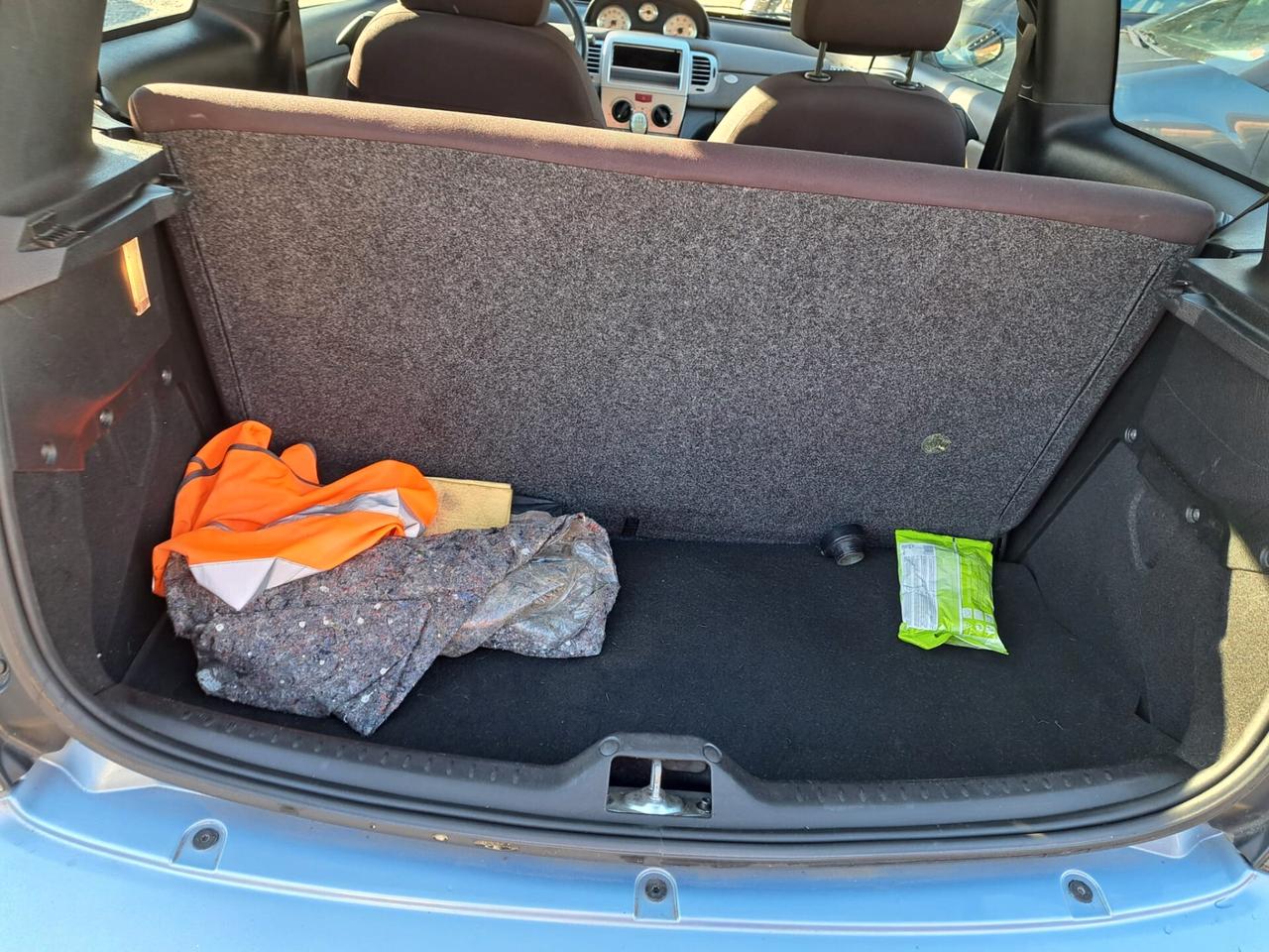 Lancia Ypsilon 1.4 Argento Ecochic GPL