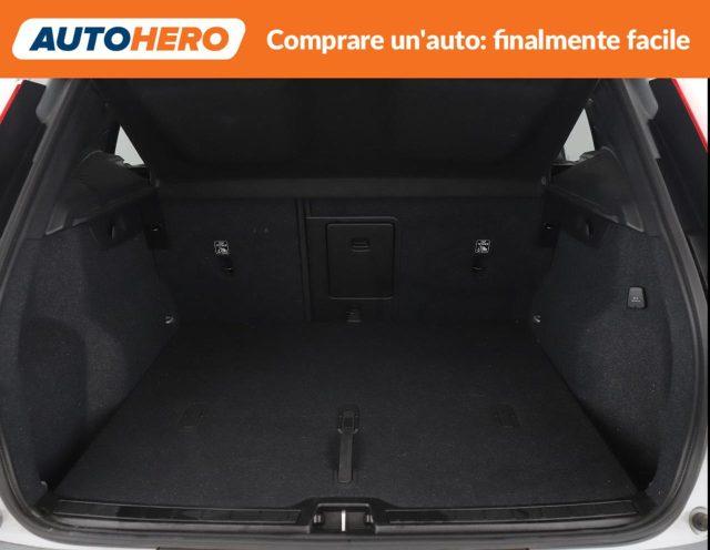 VOLVO XC40 B3 automatico Core