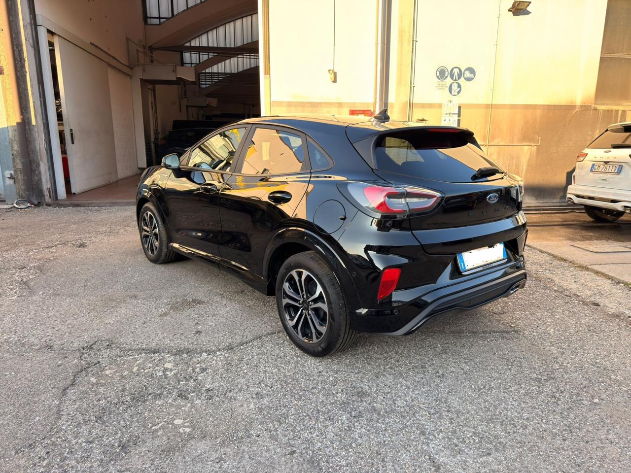 FORD Puma '19-> - Puma 1.0 EcoBoost Hybrid 125 CV S&S ST-Line