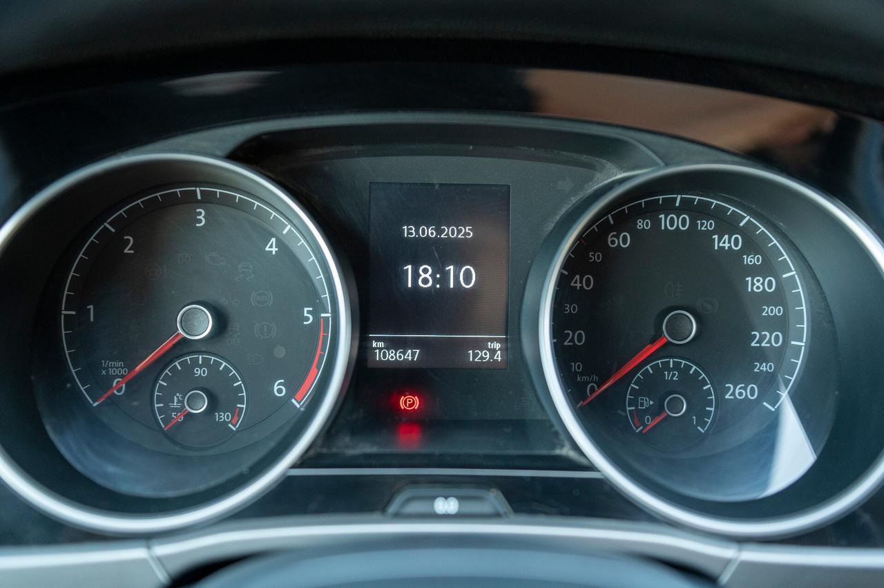 Volkswagen Touran 2.0TDI 7 POSTI