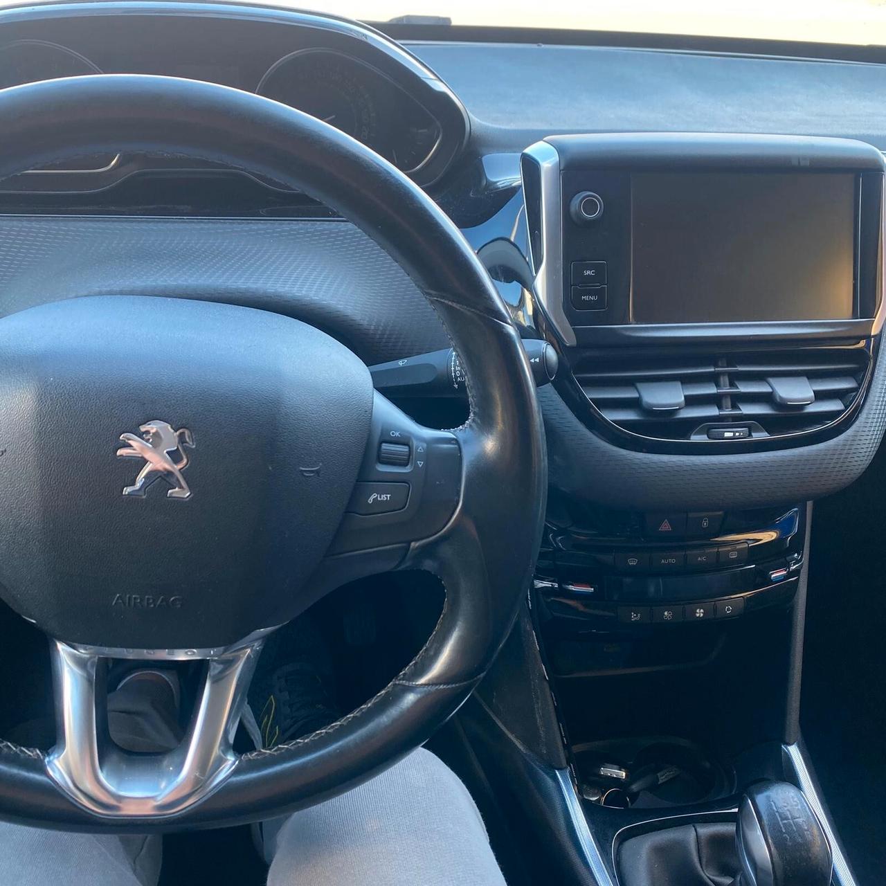 Peugeot 2008 1.6 e-HDi 92 CV Stop&Start Allure