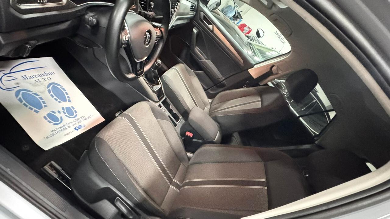 Volkswagen T-Roc 1.6 TDI SCR Advanced BlueMotion Technology