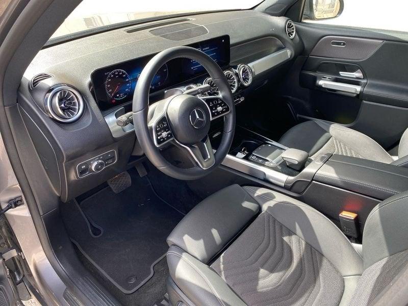 Mercedes-Benz EQB 300 Sport 4matic