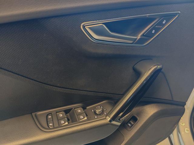 AUDI Q2 30 TDI S tronic S line Edition