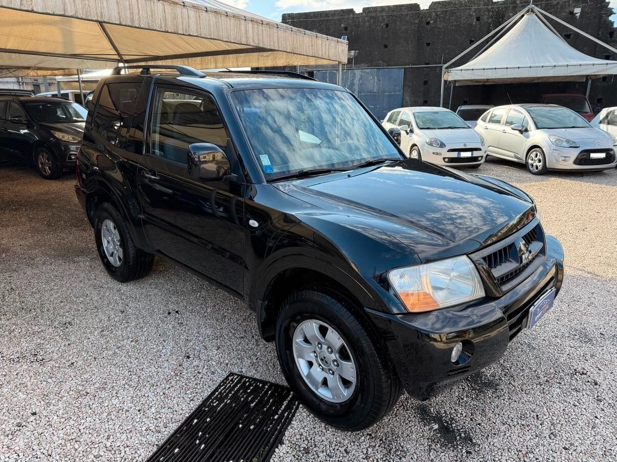 Mitsubishi Pajero 2.5 TDI 3p. GLX