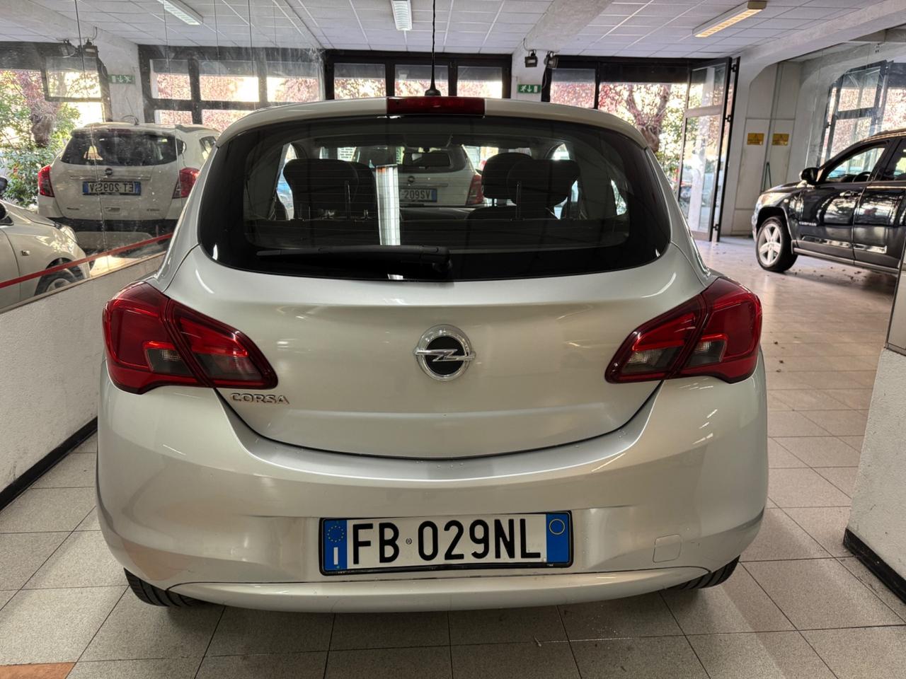 Opel Corsa 1.4 90CV GPL Tech 5 porte n-Joy