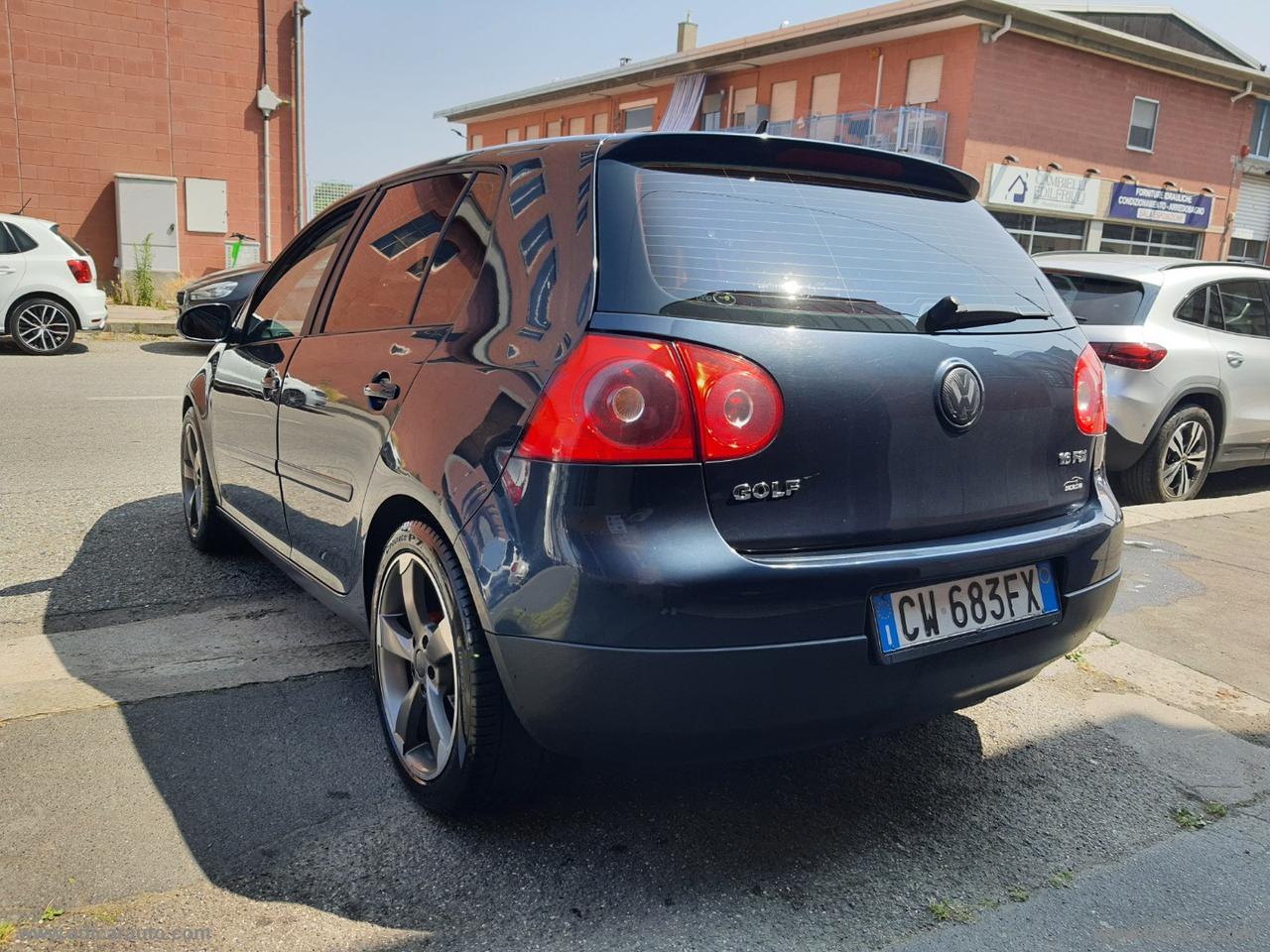 VOLKSWAGEN Golf 1.6 16V FSI 5p.