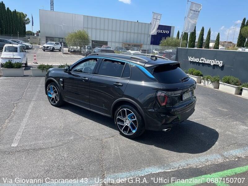 Lynk & Co 01 01 PHEV