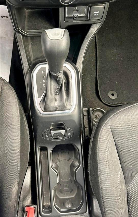 Jeep Renegade 1.3 T4 DDCT Longitude