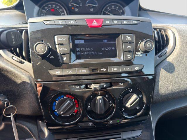 LANCIA Ypsilon Ypsilon 1.0 FireFly 5 porte S&S Hybrid Silver