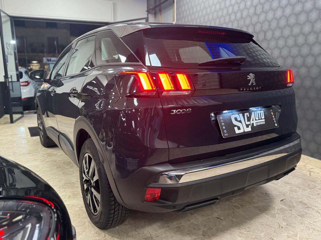 Peugeot 3008 BlueHDi 130 S&S EAT8 Business