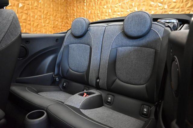 MINI Cooper C Cabrio 1.5 F57 1.5 ESSENTIAL AUT.NAVI CAM CRUISE LED FULL