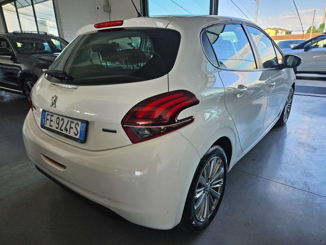 Peugeot 208 5p 1.2 puretech Allure NEOPATENTATI