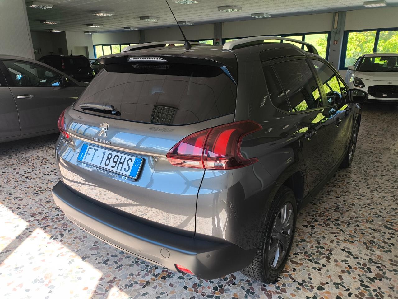 Peugeot 2008 BlueHDi 100 S&S Allure