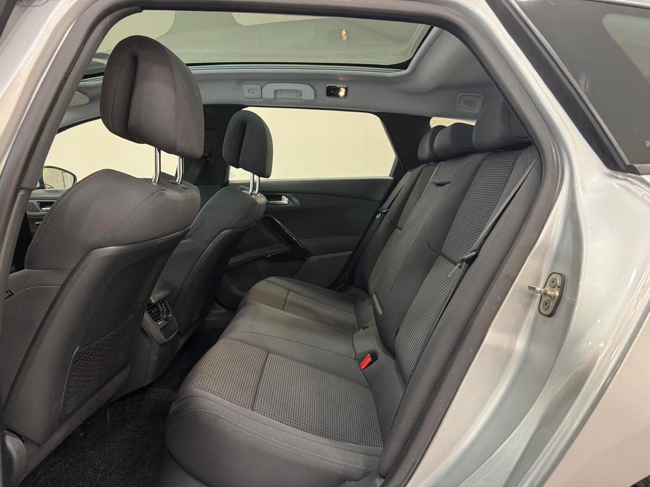 Peugeot 508 2.0 HDi 140CV SW Ciel Allure