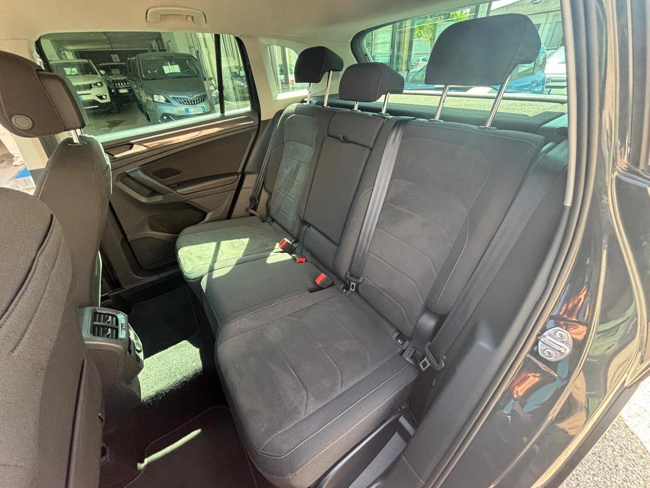 Volkswagen Tiguan 2.0 TDI 150 CV SCR DSG 4MOTION Elegance