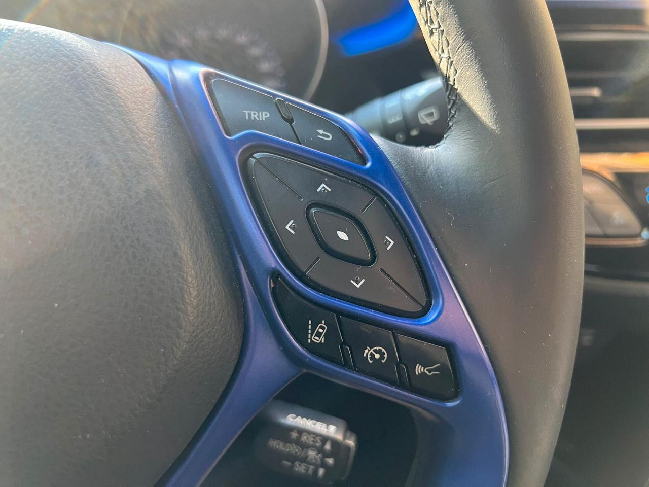 Toyota C-HR 1.8 Hybrid E-CVT Style
