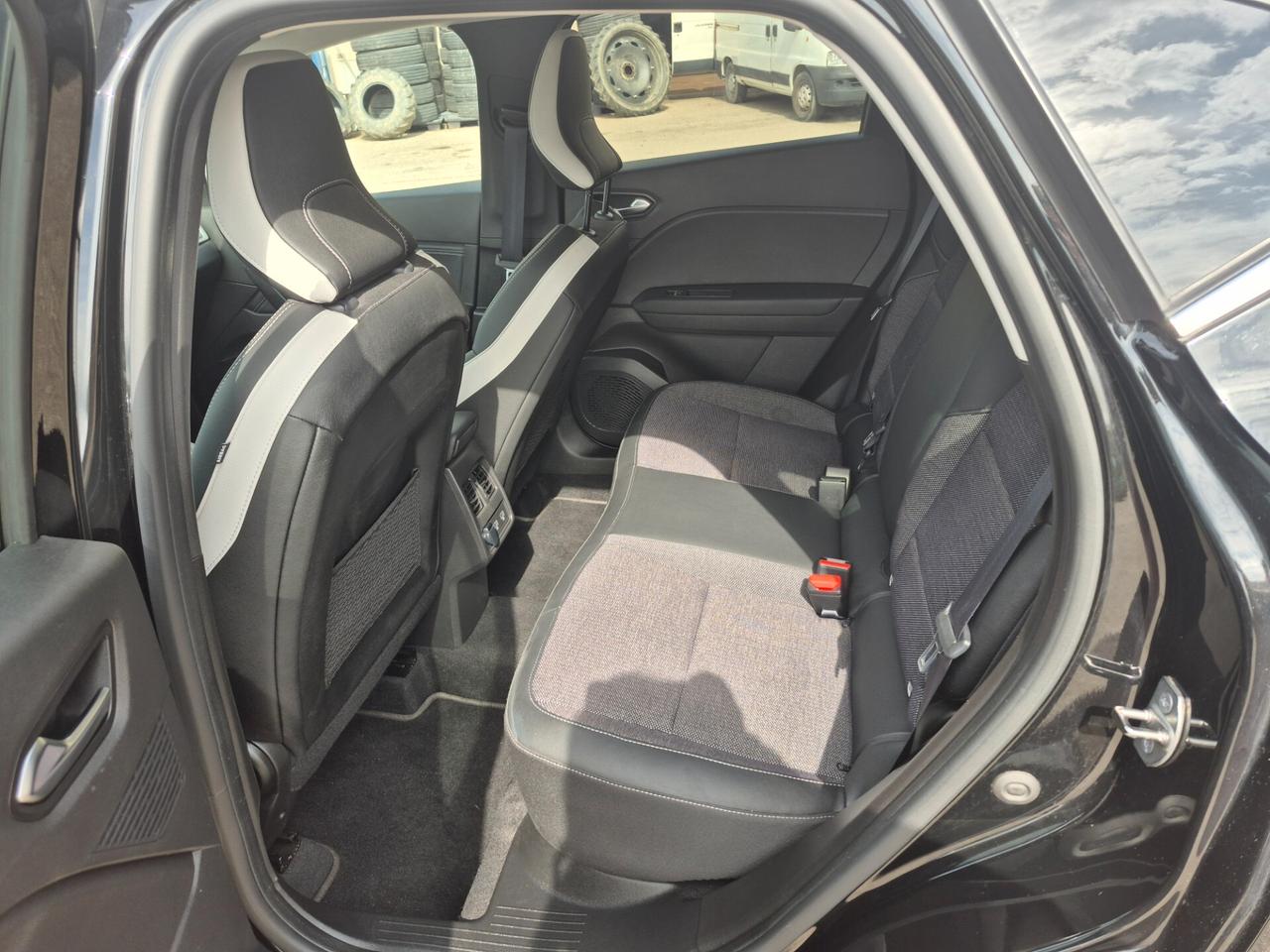 Renault Captur Mild Hybrid 140 CV Techno