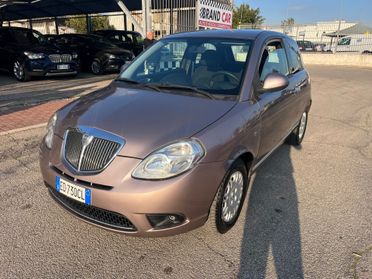 Lancia Ypsilon 1.3 MJT 75 CV Elle Unipro 2010