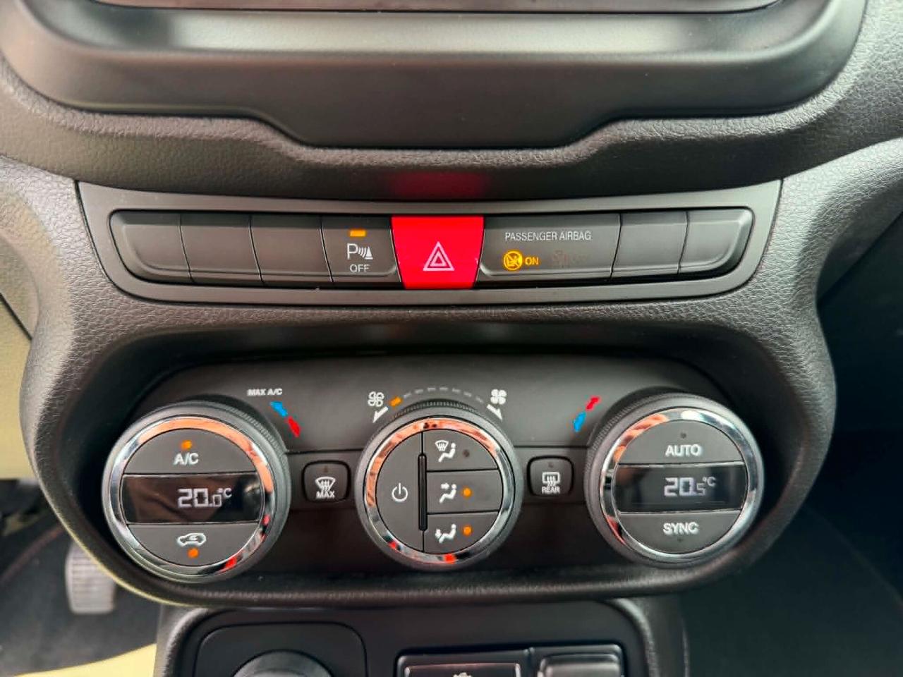 Jeep Renegade 2.0 Mjt 140CV 4X4 6M -LIMITED- BI COLOR-PELLE