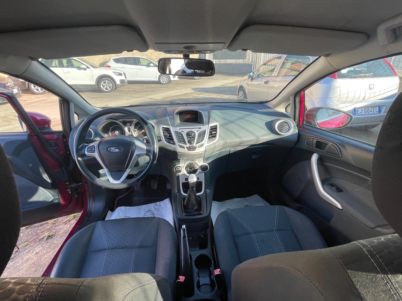 Ford Fiesta 1.2 82 CV 5 porte Titanium