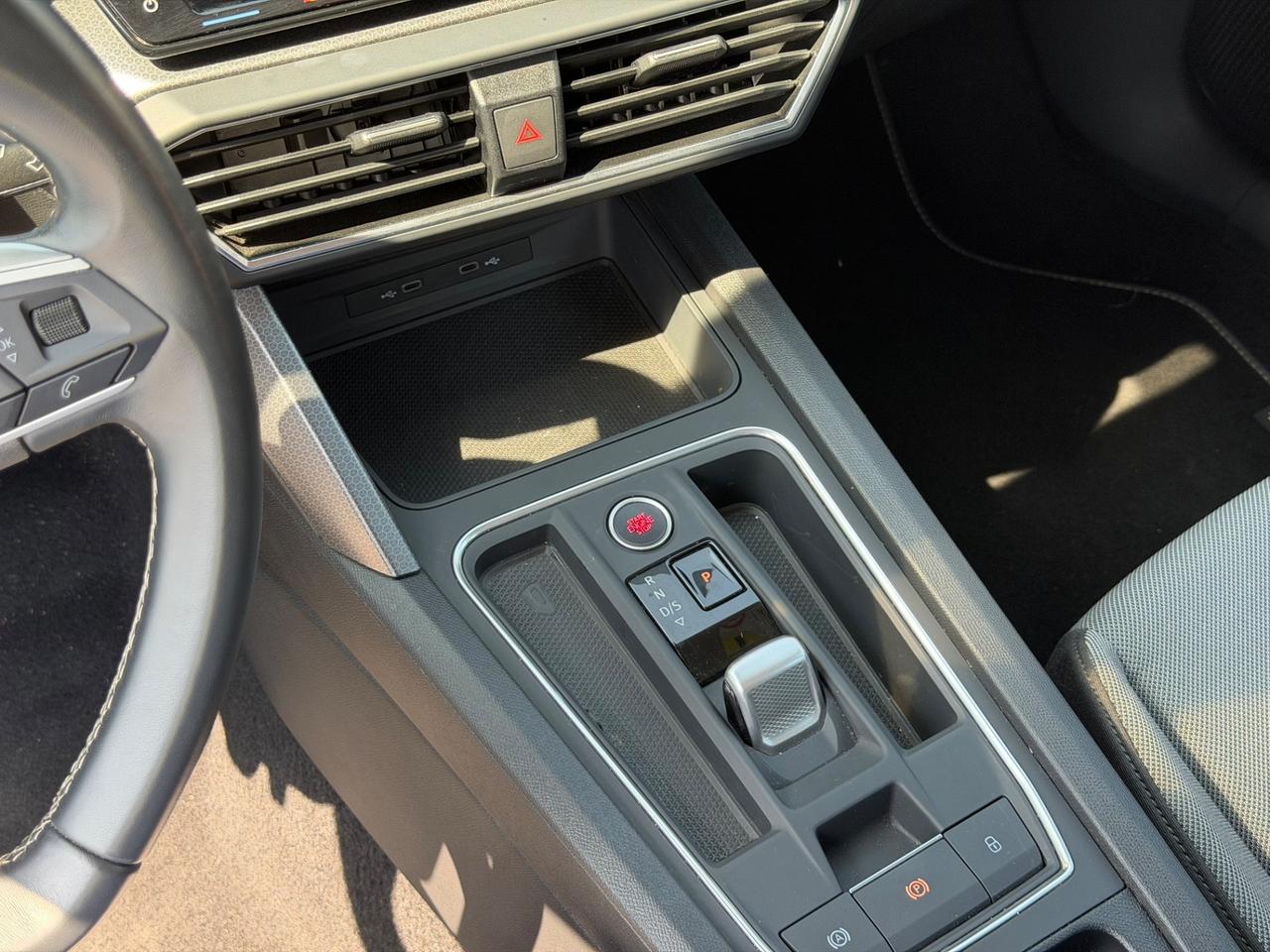 Seat Leon Sportstourer 2.0 TDI Business