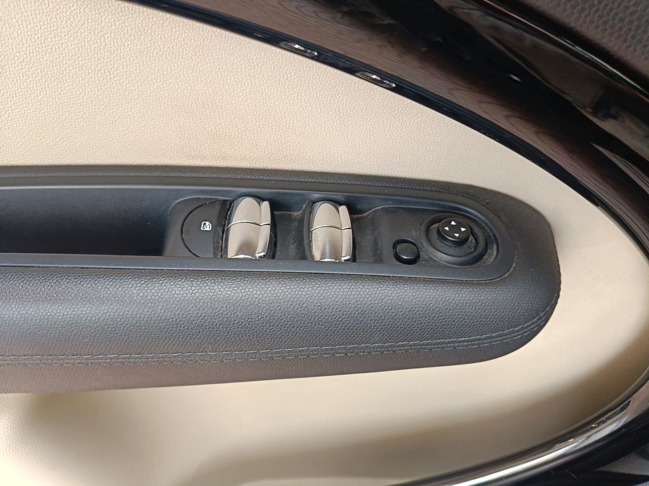 MINI COUNTRYMAN 1.6 D 90CV-UNIPRO-NEOP.TI-Euro9990