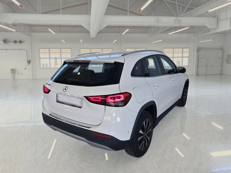 MERCEDES-BENZ GLA 250 AUTOMATICO EQ-POWER BUSINESS EXTRA CROSSOVER