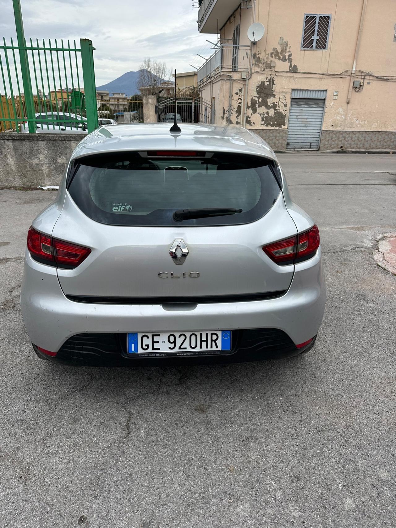 Renault Clio 1.2 16V 5 porte GPL Yahoo!