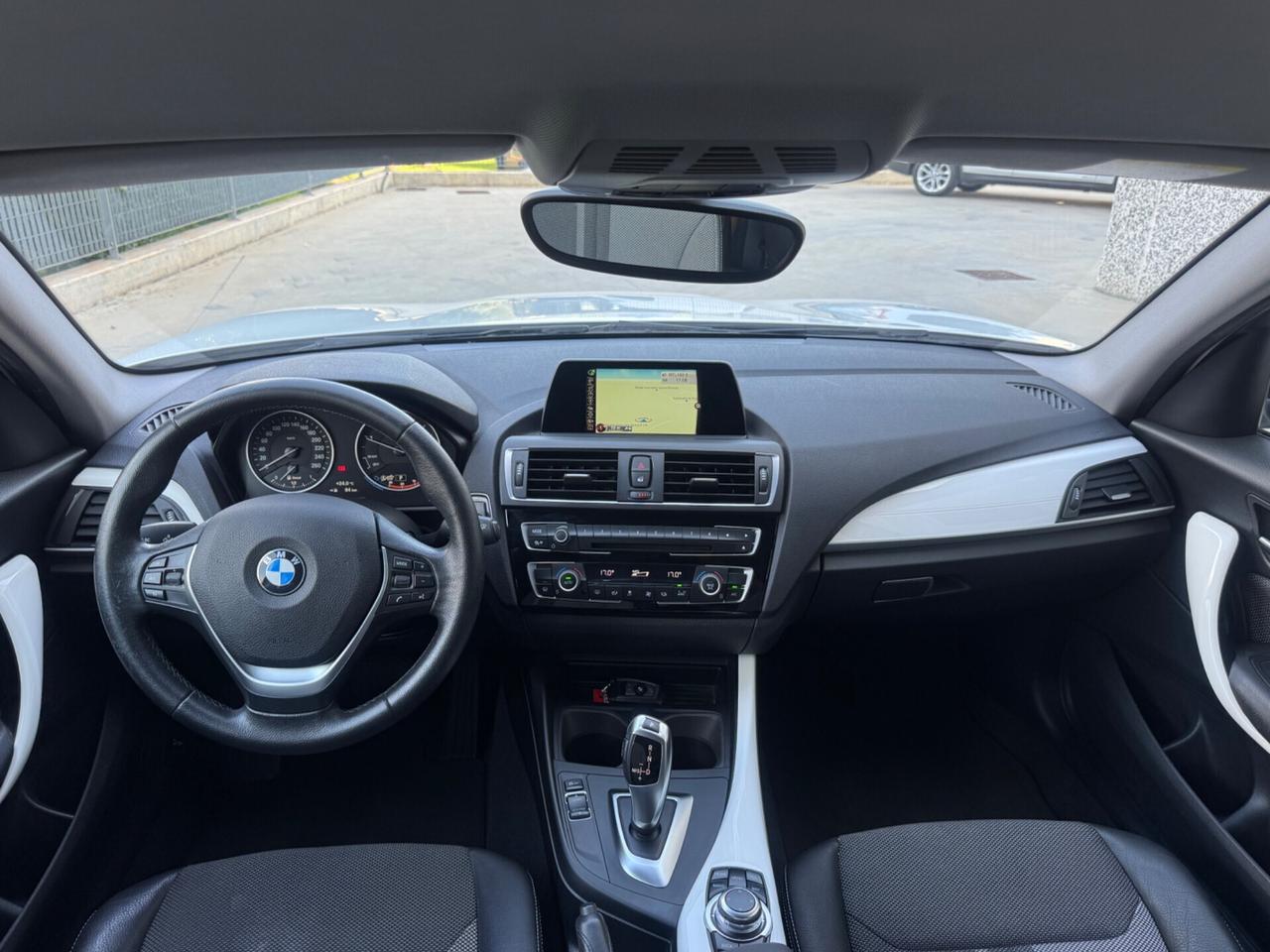Bmw 116 116d 5p. Urban NEOPATENTATI