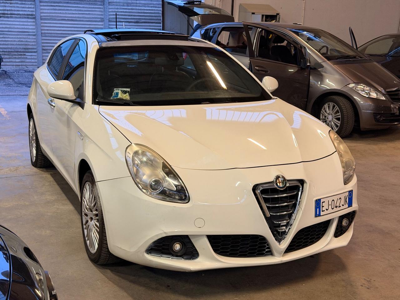 Alfa Romeo Giulietta 2.0 JTDm-2 140 CV Exclusive