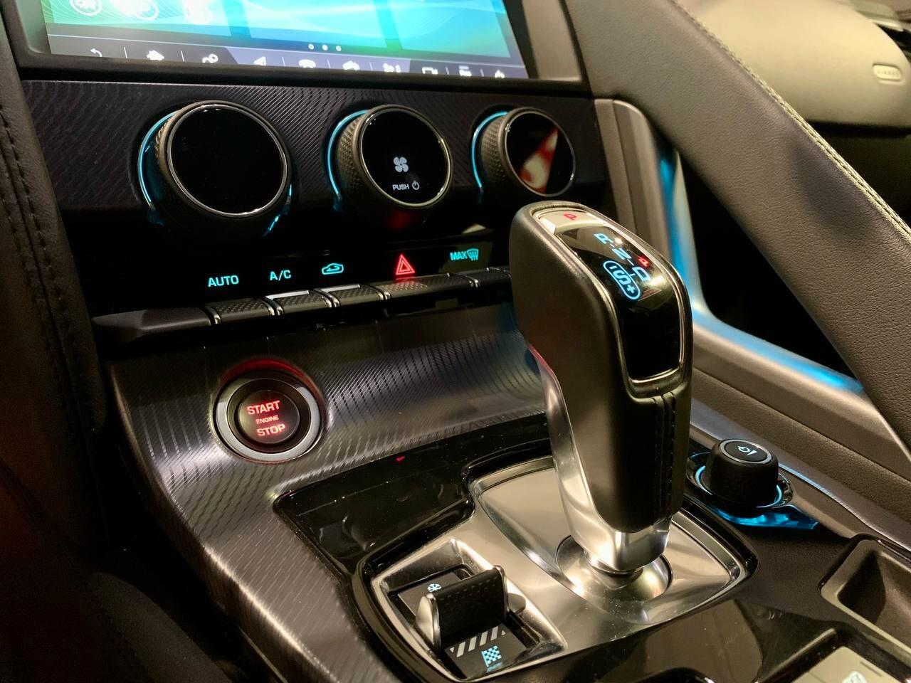 Jaguar F-Type 2.0 aut. Coupé R-Dynamic *PREZZO PROMO*