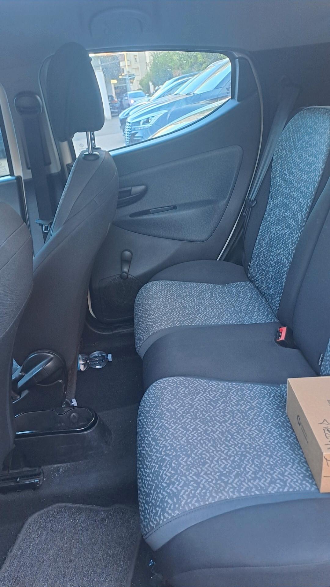 Lancia Ypsilon 1.2 GPL 5 Porte