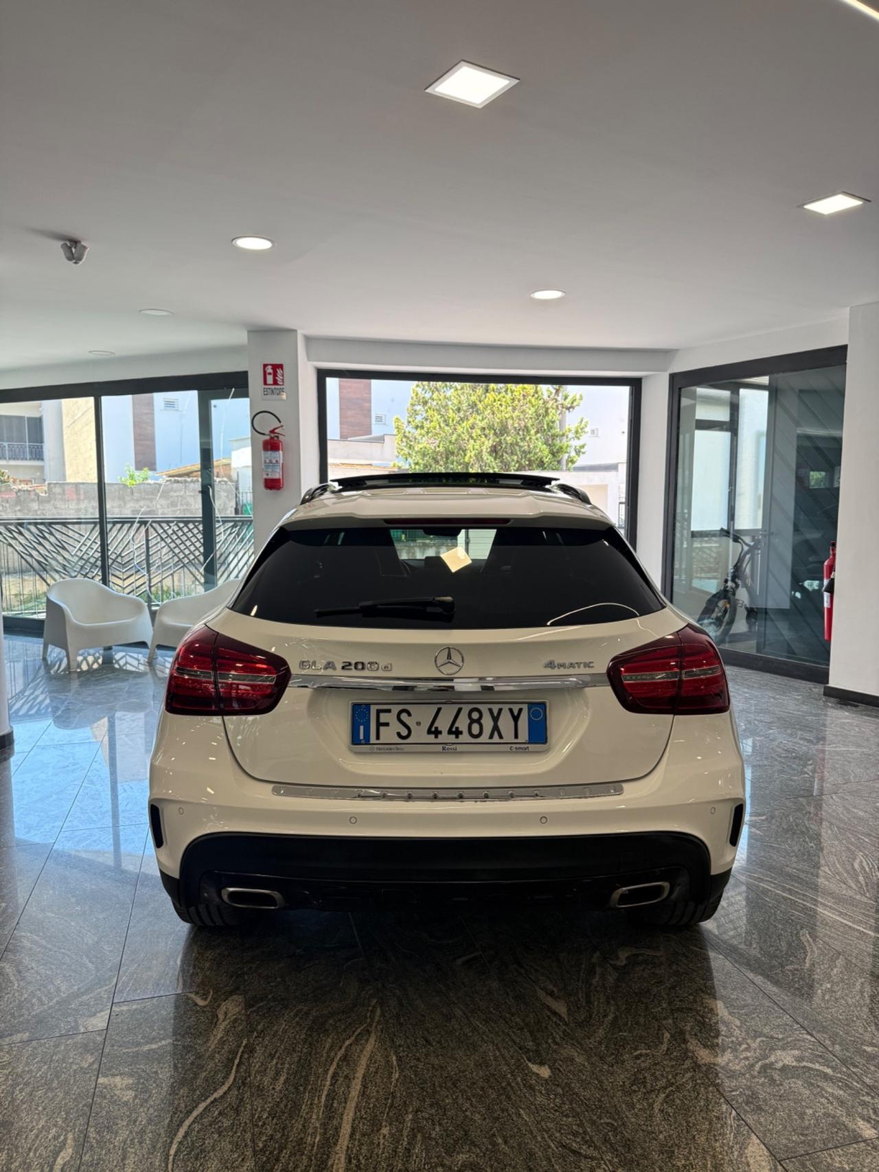Mercedes-benz GLA 200 d Automatic 4Matic Night Edition