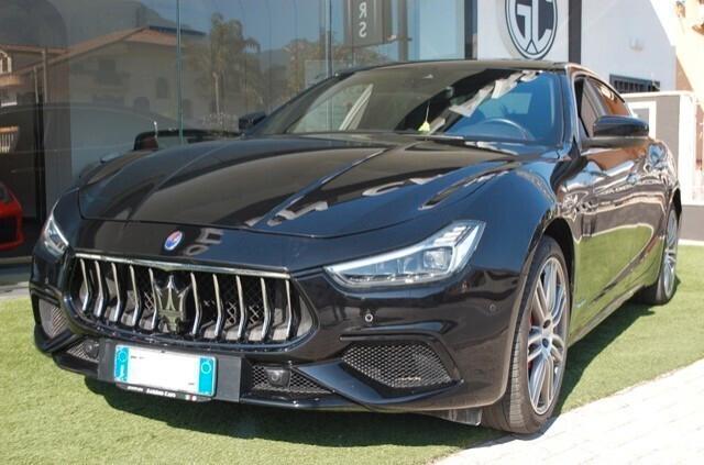 Maserati Ghibli 3.0 V6 ds Gransport 250CV auto my19 Uff Italy Pelle