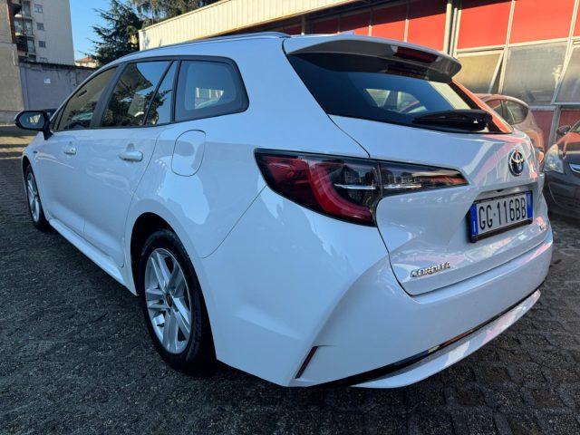 TOYOTA Corolla Touring 1.8 Hybrid Business(AUTOCARRO N1)